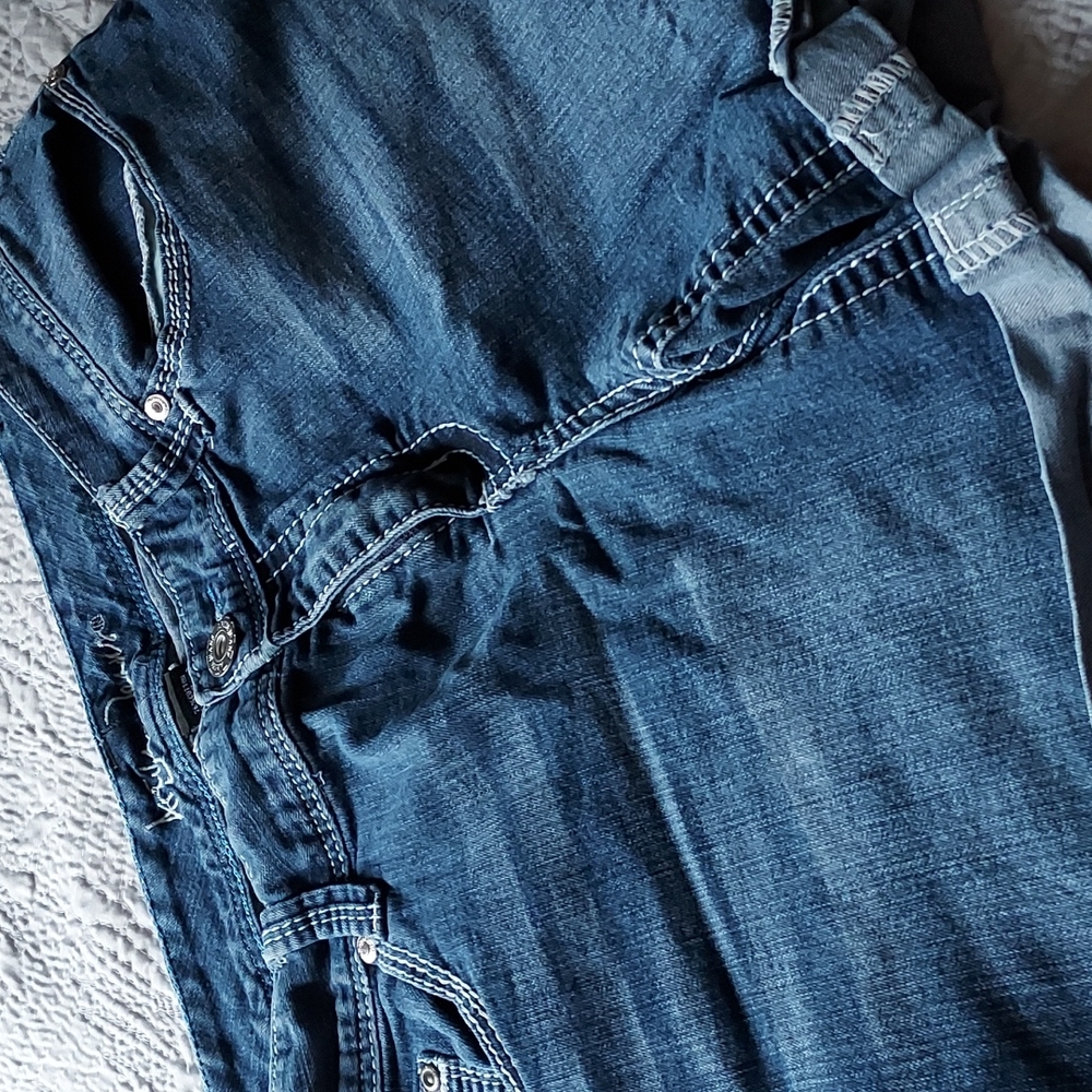 Size 14 women's shorts Arlya jeans brand